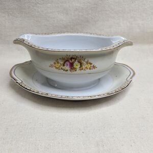 Crescent Floral Gravy Boat with Saucer - White and Gold